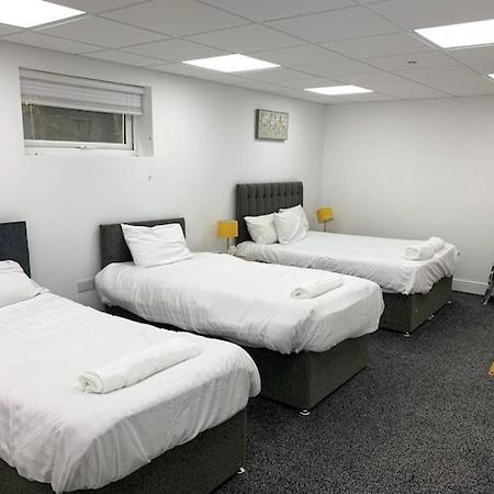 Huge Studio Close To City Centre With Free Secure Parking Leeds  Luaran gambar